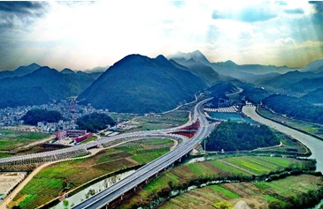 [云南網(wǎng)]云南省小磨、麻昭、江召三條國(guó)家高速公路順利竣工驗(yàn)收